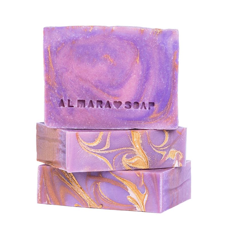 Designové ručně vyrobené mýdlo pro normální pokožku Magická aura Almara Soap 100 g